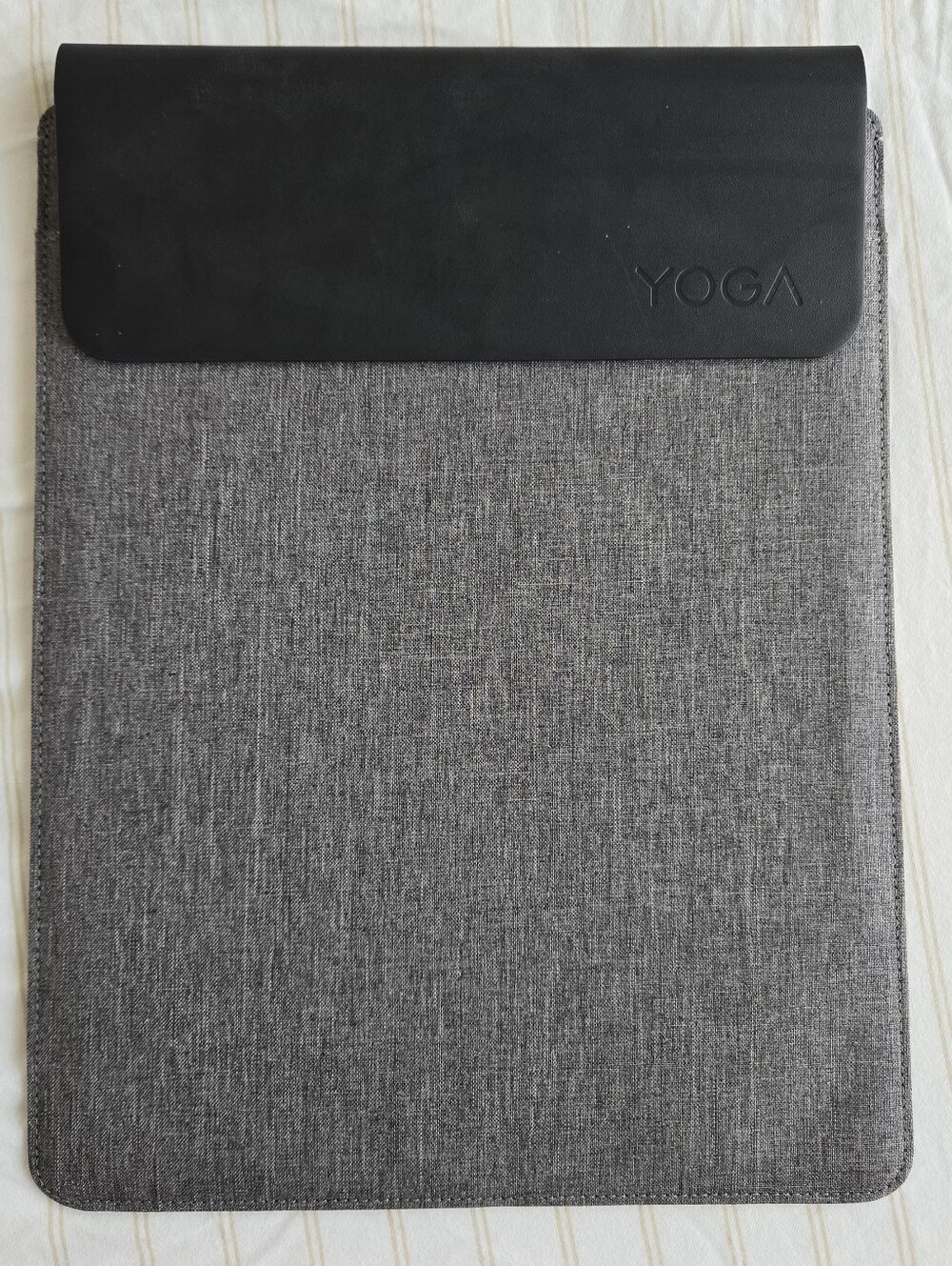 Lenovo Yoga 14-inch Laptop Sleeve Gray